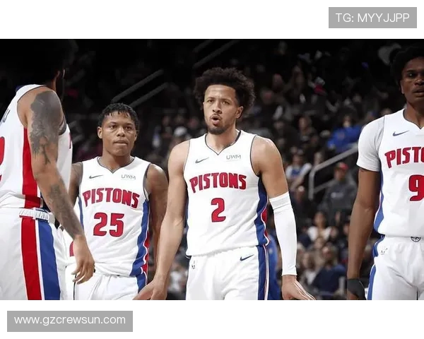 奇才与活塞激战正酣 新赛季对决引发球迷热议 奇才与活塞激战正酣 新赛季对决引发球迷热议