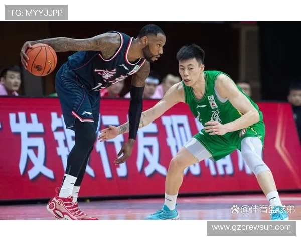 南京同曦迎战辽篮全力争胜双方球员状态分析与比赛前瞻