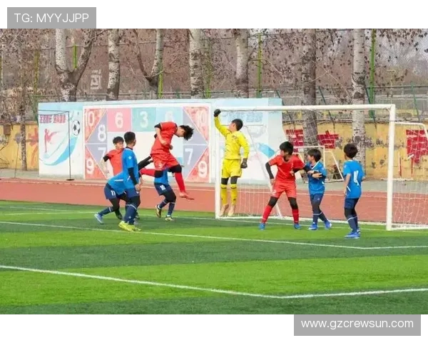 希望体育队与瓜达的激烈对决展现足球魅力与团队精神的巅峰对抗